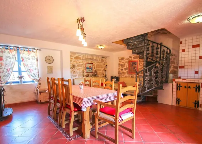 Casa Daniela * Babici